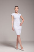 Klink _ Vestido neoprene Jex com design moderno, corte justo e acinturado. Perfeito para usar sob seu jaleco e estar pronta para outras compromissos.